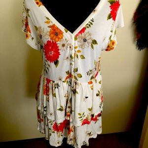 Torrid top size 1 never worn